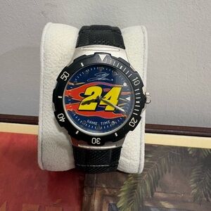 Jeff Gordon nascar Black and Blue Racing Watch quartz works runs